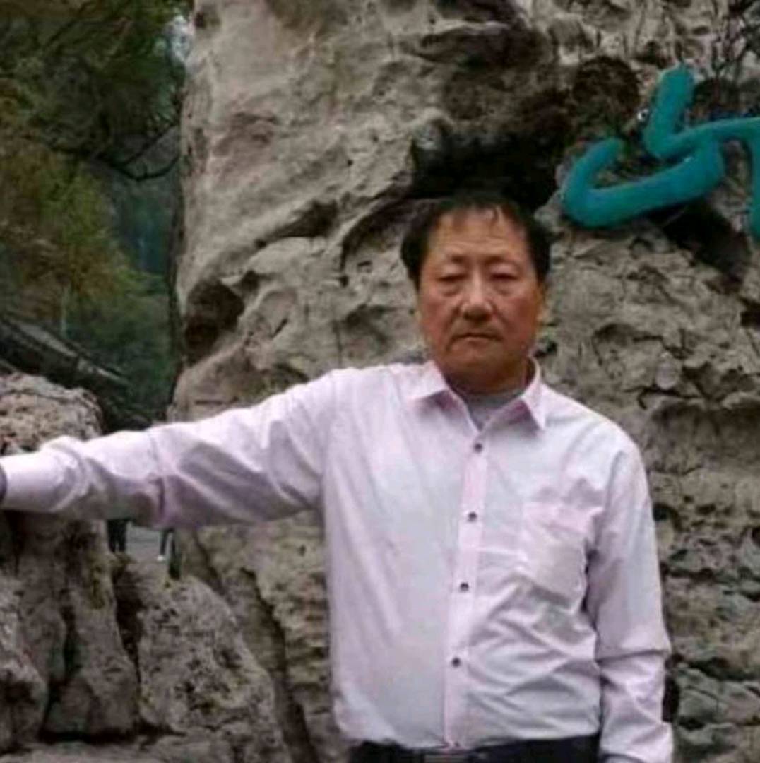 金鱼挽手曾经的照片