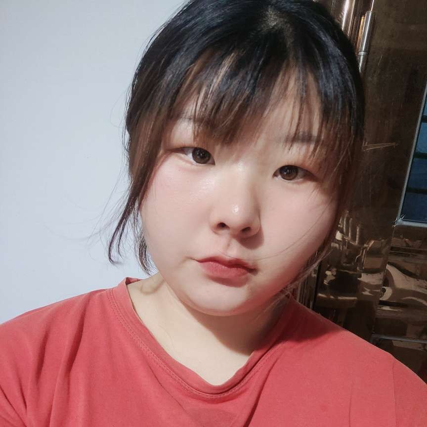坦然的照片
