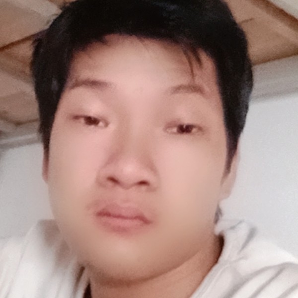 落寞邂逅浅陌的照片