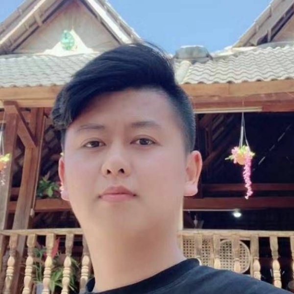 明亮蹁跹手机的照片