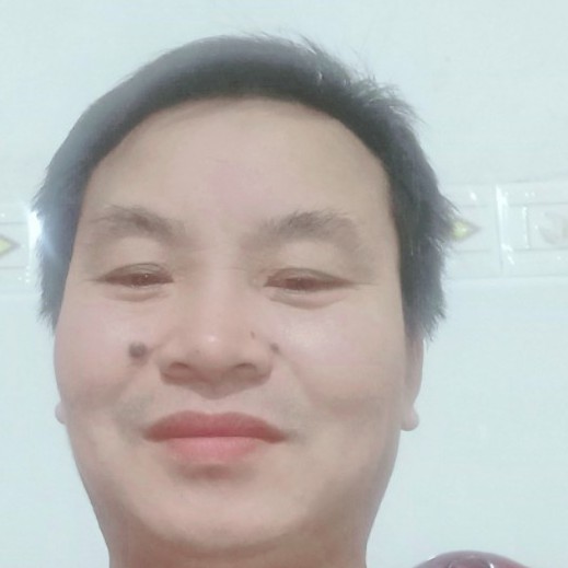 独寂挽手无名夏露的照片