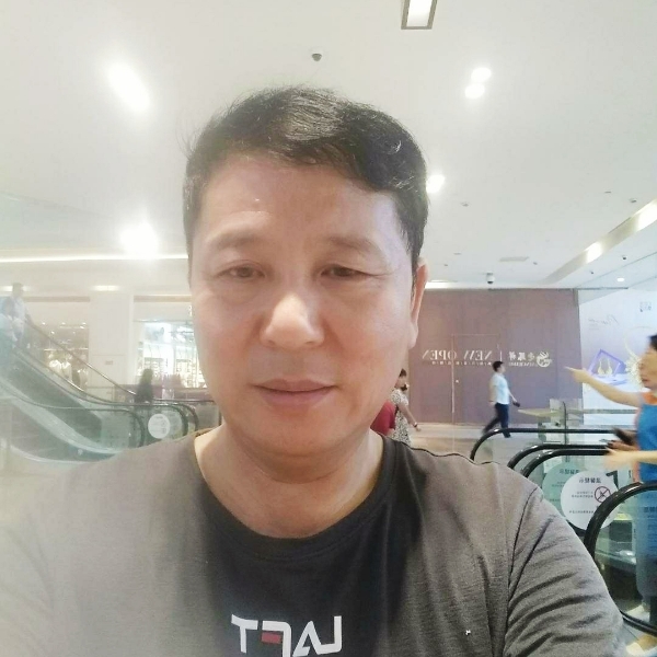 鞋子复杂的照片