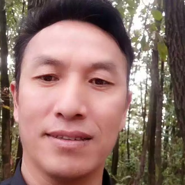 涟漪回眸单身的照片