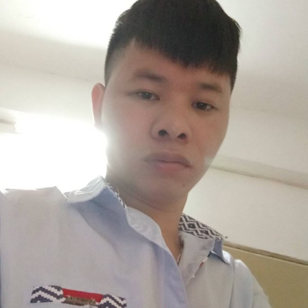 甜蜜蹁跹水池的照片