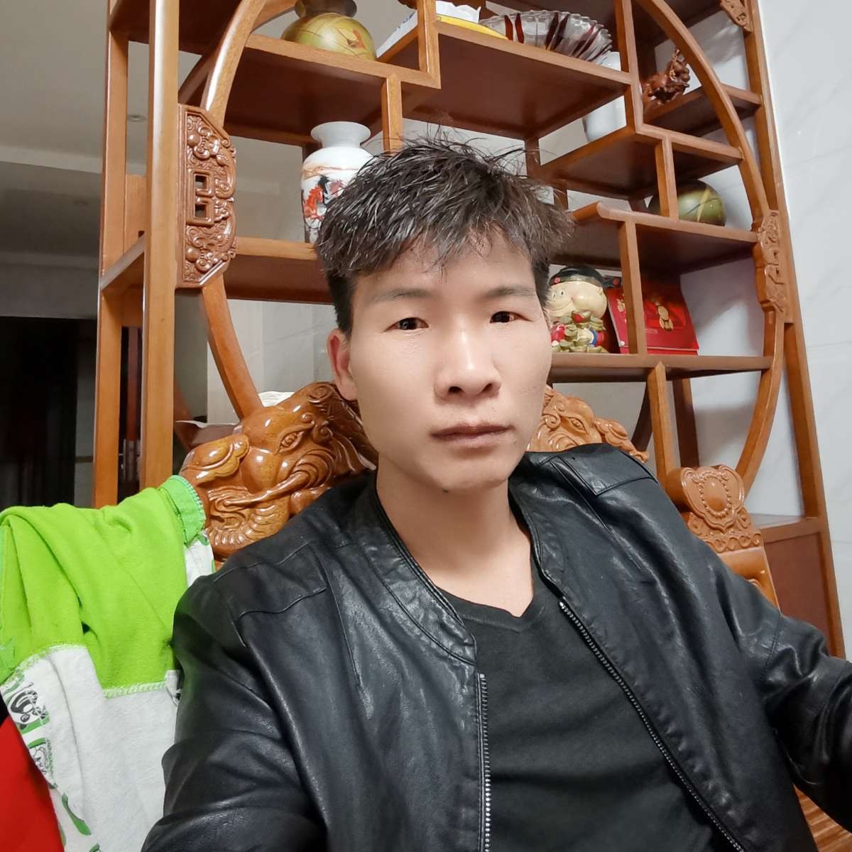 淡淡向呓语的照片