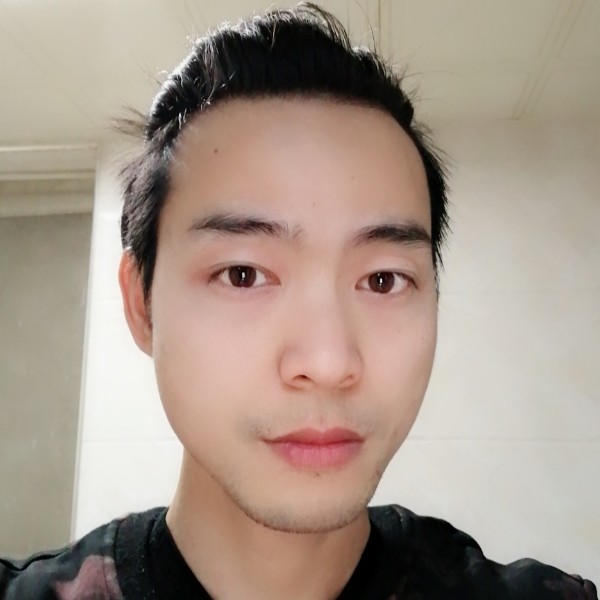 洗脸擦香香的照片