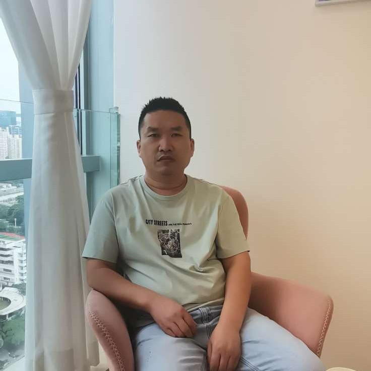 江泽春的照片