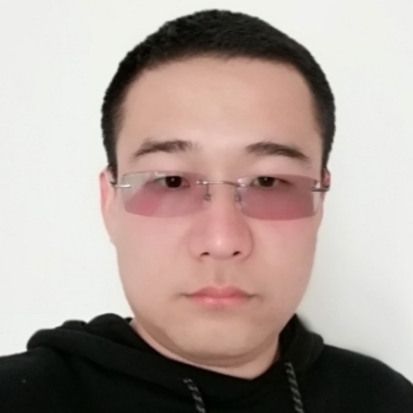 正直鹏的照片