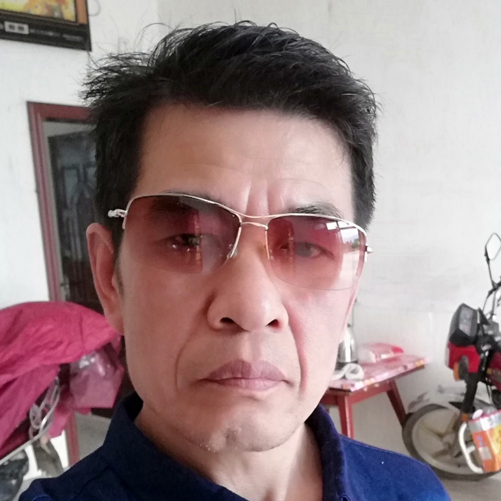 会说话的眼神的照片