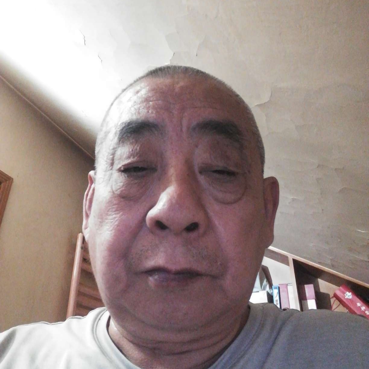 坚定請情动的照片