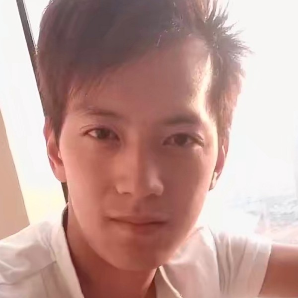 锦瑟妃的照片