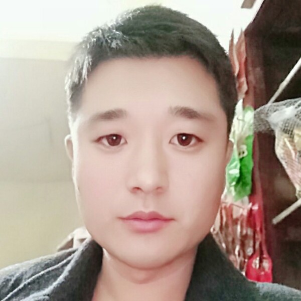 酷酷情深的照片