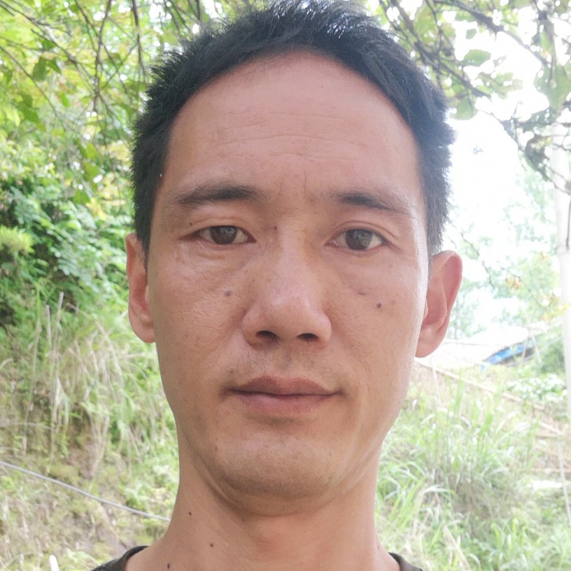 胡绍军的照片