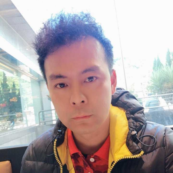 寻一人携手一生的照片