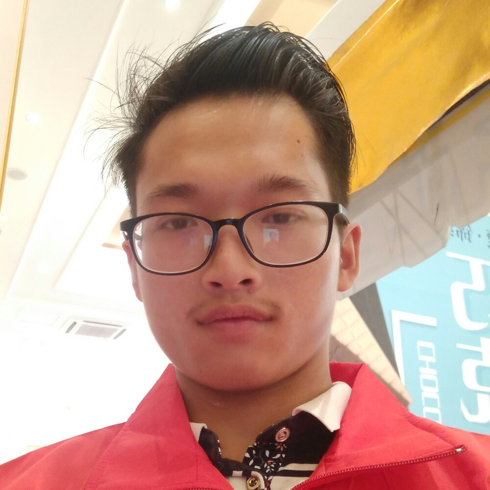慕容柏爵士的照片