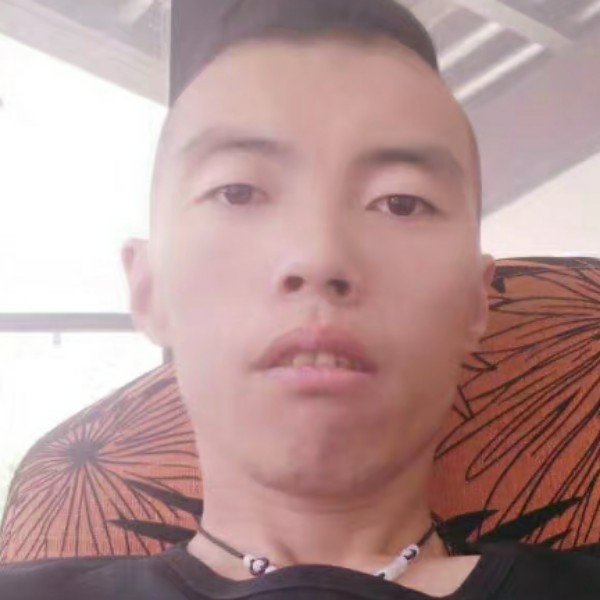 大米放弃虚幻的照片