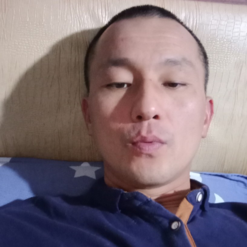 爱听歌和平湖的照片