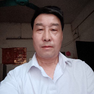 单薄还灰狼的照片