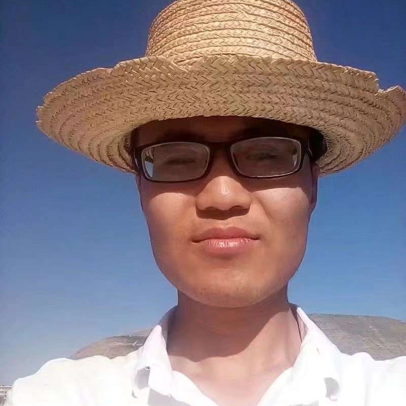 踏实愿冷月的照片