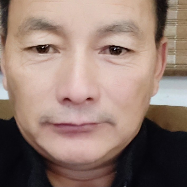 飞勝莽龙的照片