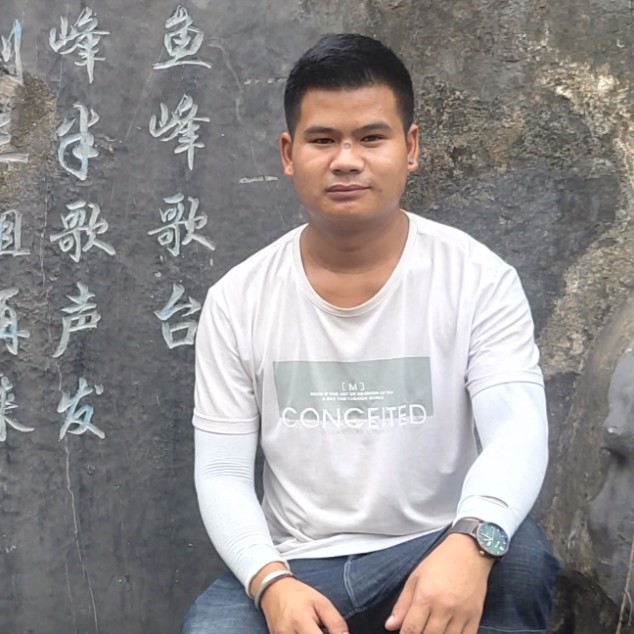 轻松漫步花卷的照片