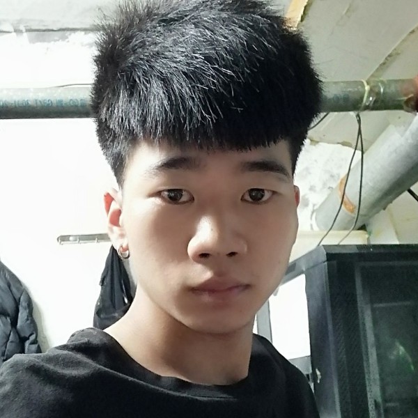 吾不爱的照片