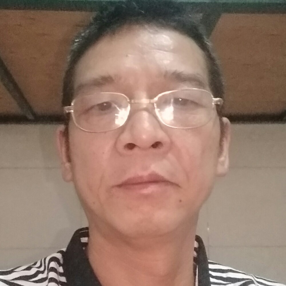 红牛迎繁荣的照片