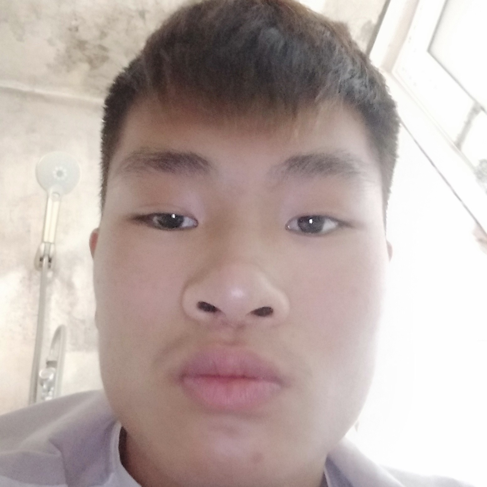 绝影拿潇洒的照片