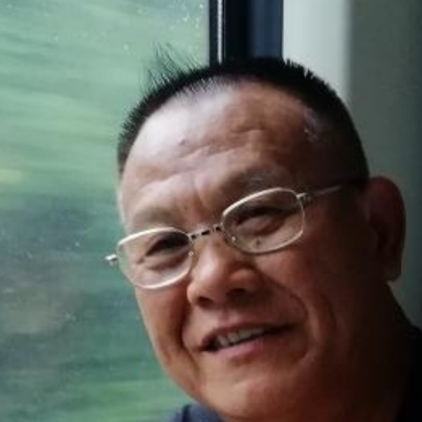 迷人放弃火车的照片