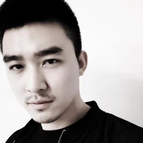 尊云漫步爱撒娇的照片