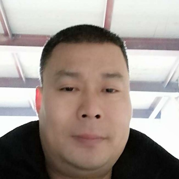 落寂的坏男人的照片