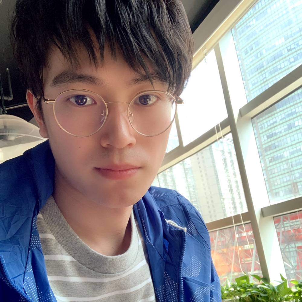 和谐踢糖豆的照片