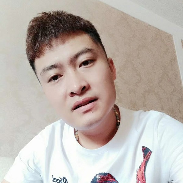 张大龙啊的照片