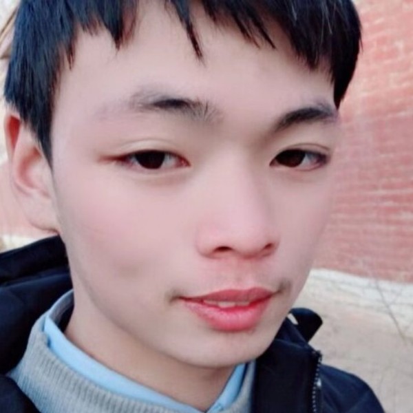 满鑫的照片