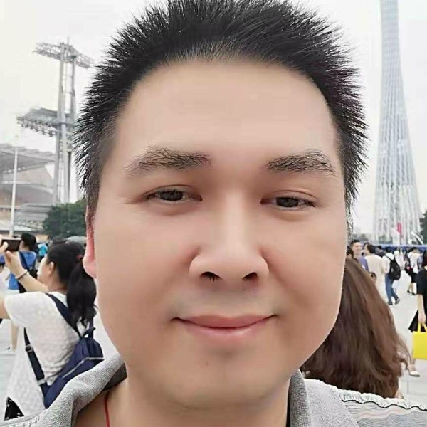 等待你的回家的照片