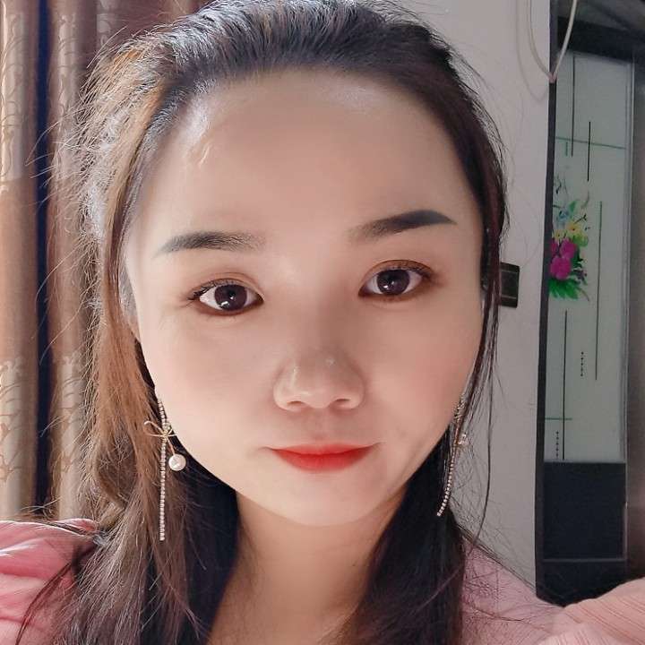 笑笑看一切的照片