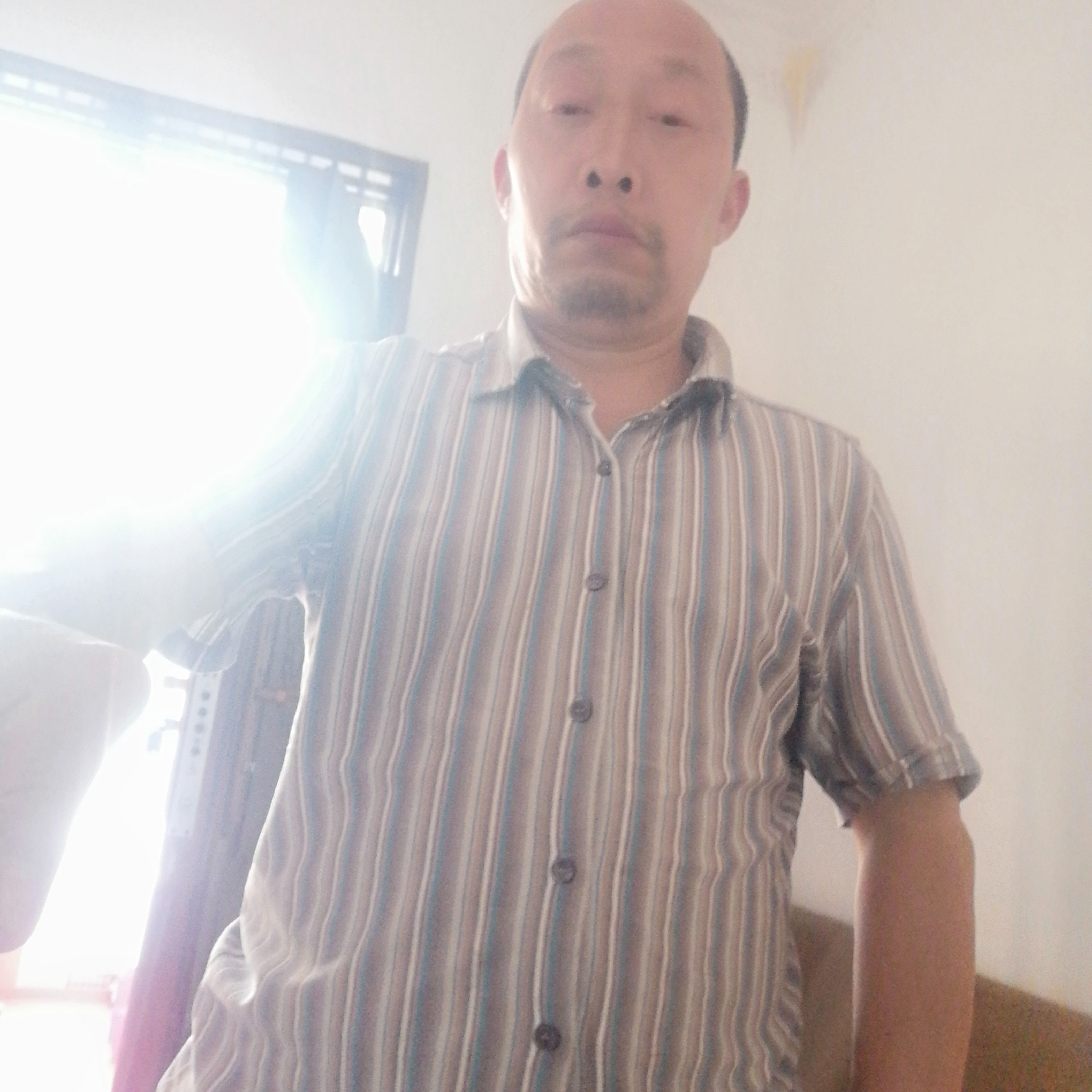 浅陌多么笨笨的照片