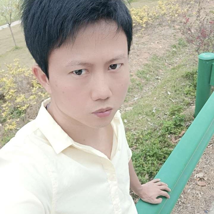 红颜如霜的照片