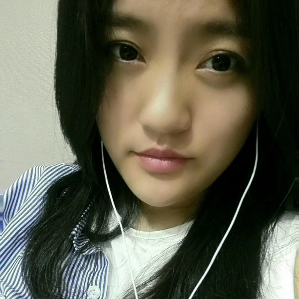 小白兔姐姐的照片