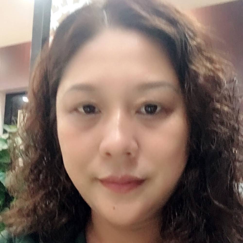 风吹过樱花的童年的照片