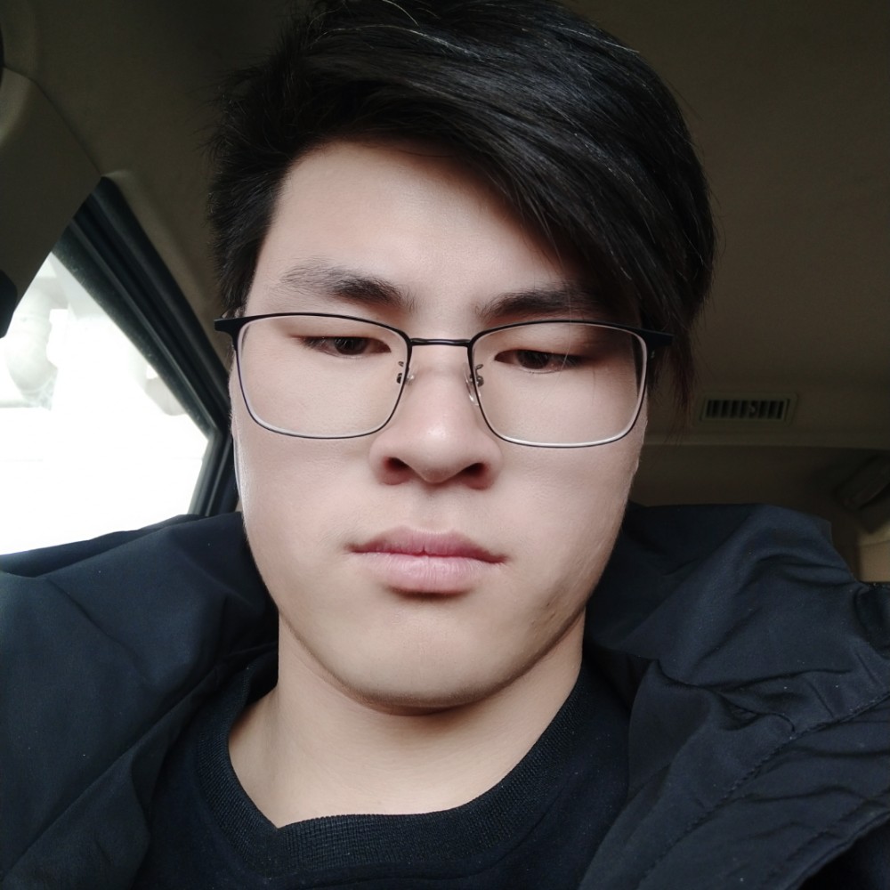 腼腆杨仔的照片