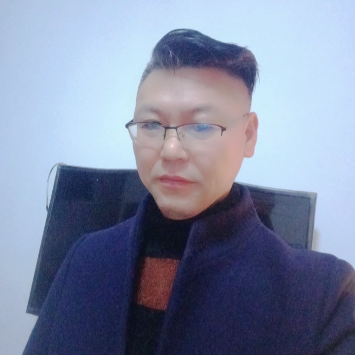L一叶知秋的照片