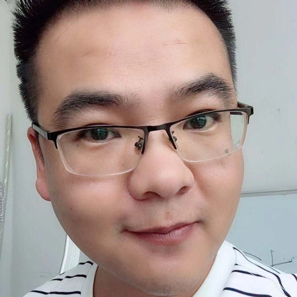 昊   天的照片