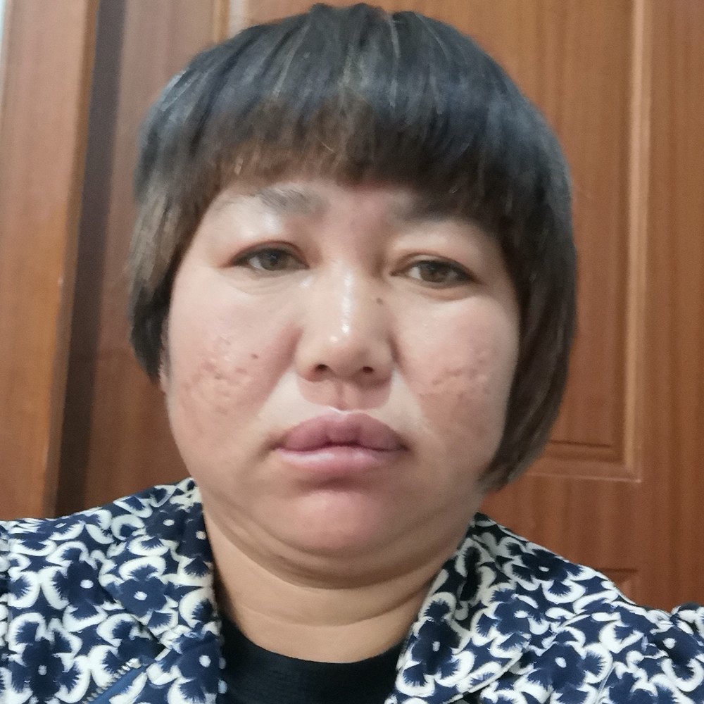 高召兰的照片