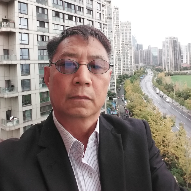 时时日日月月乐的照片