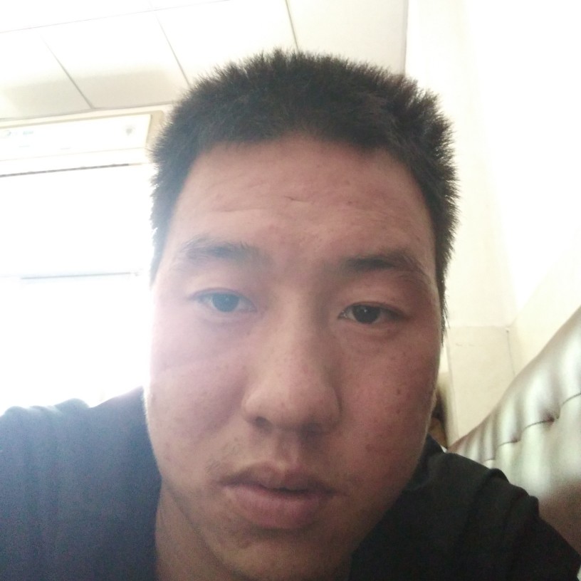 伍玉东的照片