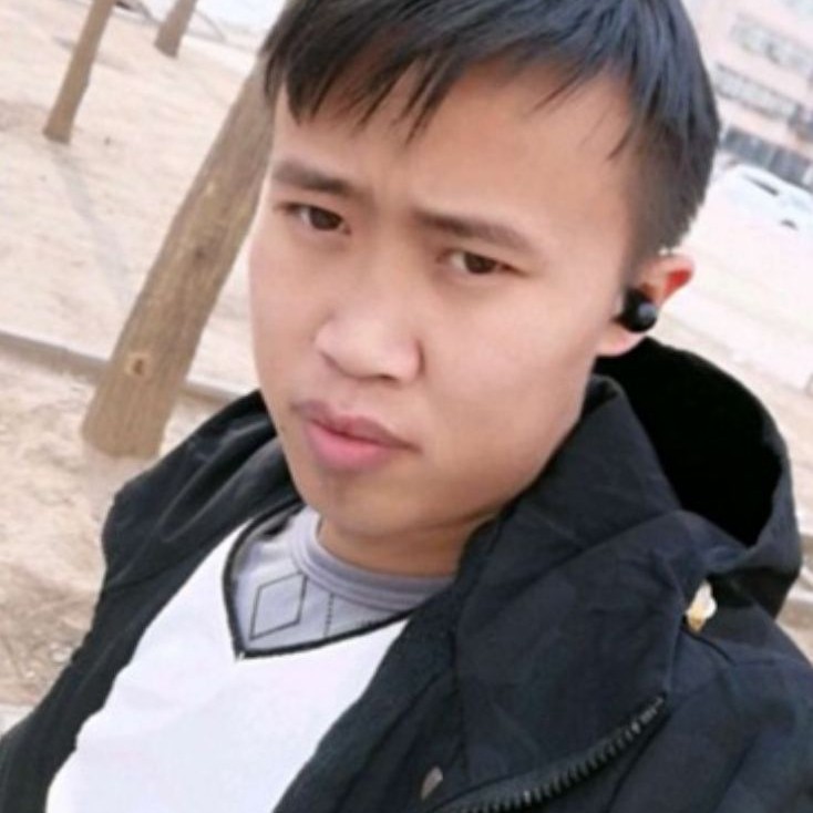 洛尘拿糟糕的照片