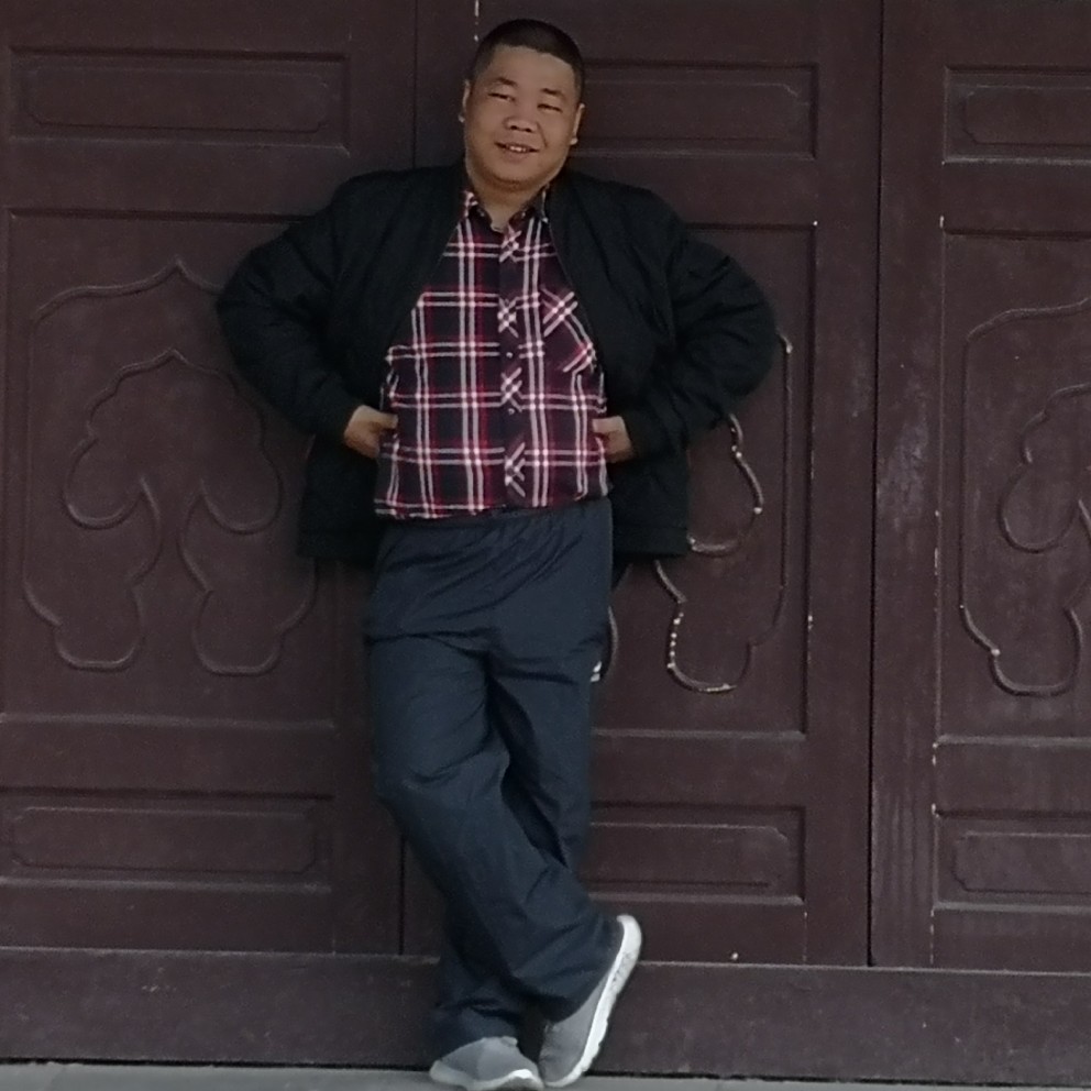 谭小龙的照片