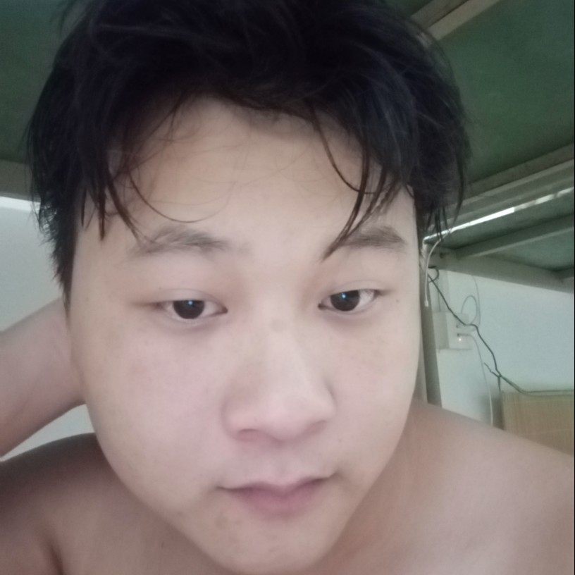 稳重迎美女的照片