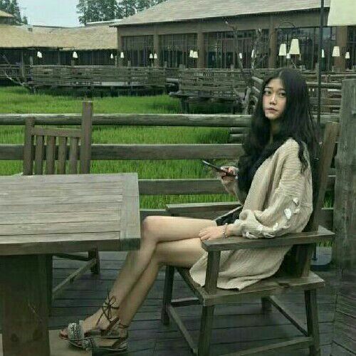 灵琳很乖的照片